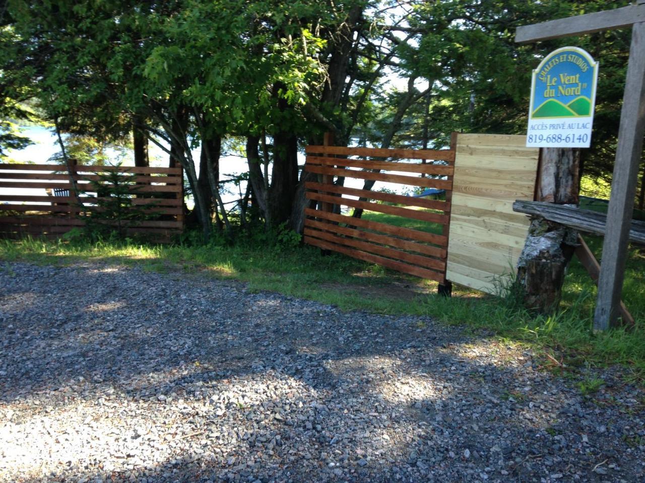 Chalets et Studios Le Vent Du Nord Lac-Superieur Buitenkant foto